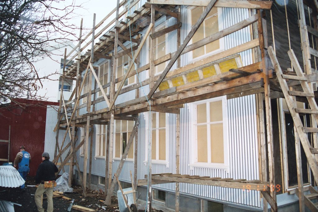 aa002a.jpg