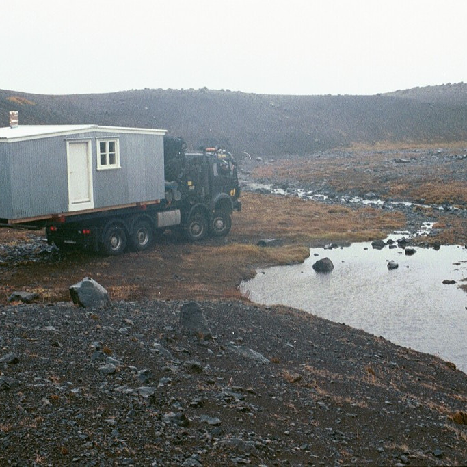 Ekið með húsið yfir hálendið