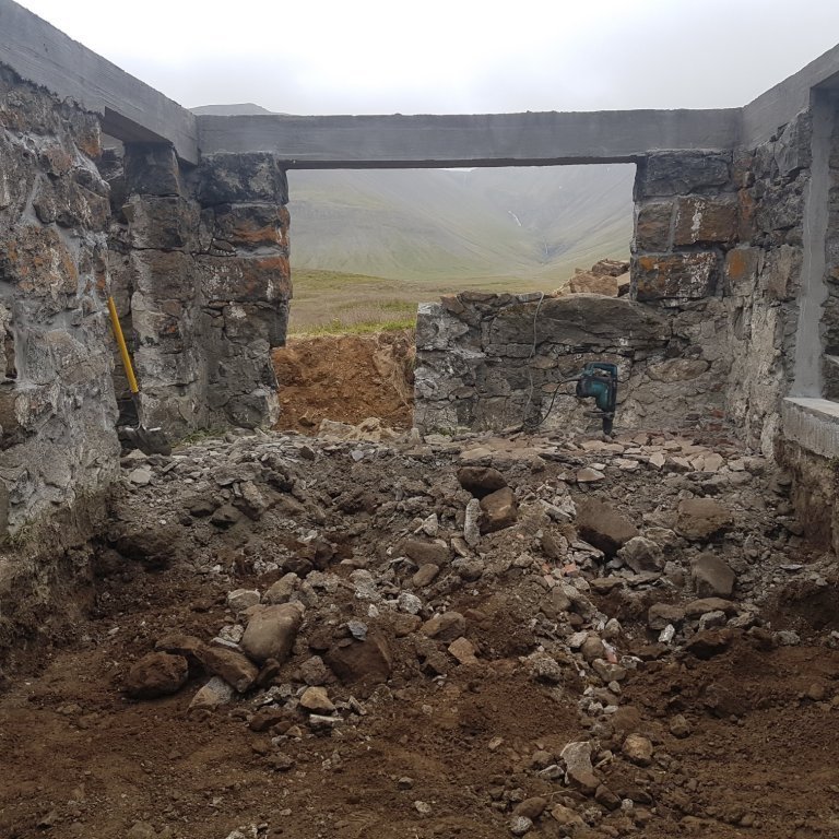 2059357361_20180820_174821_5908244_resized