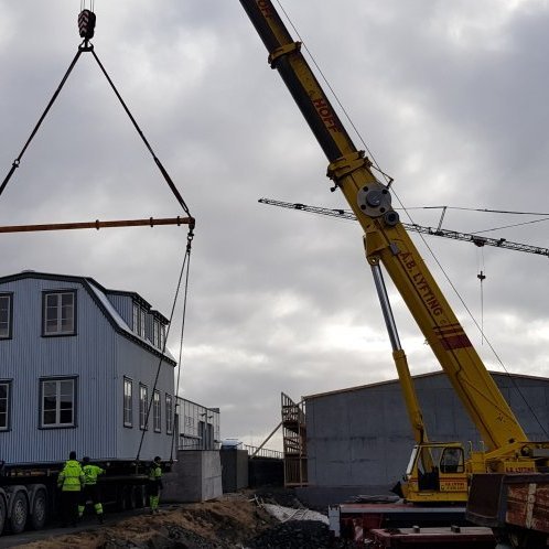 Flutningur hússins undirbúinn